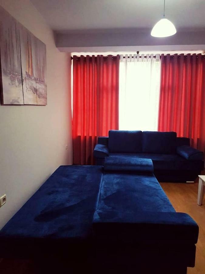 Lovely Apt At The Heart Of The City&Near The Lake Pogradec Eksteriør bilde