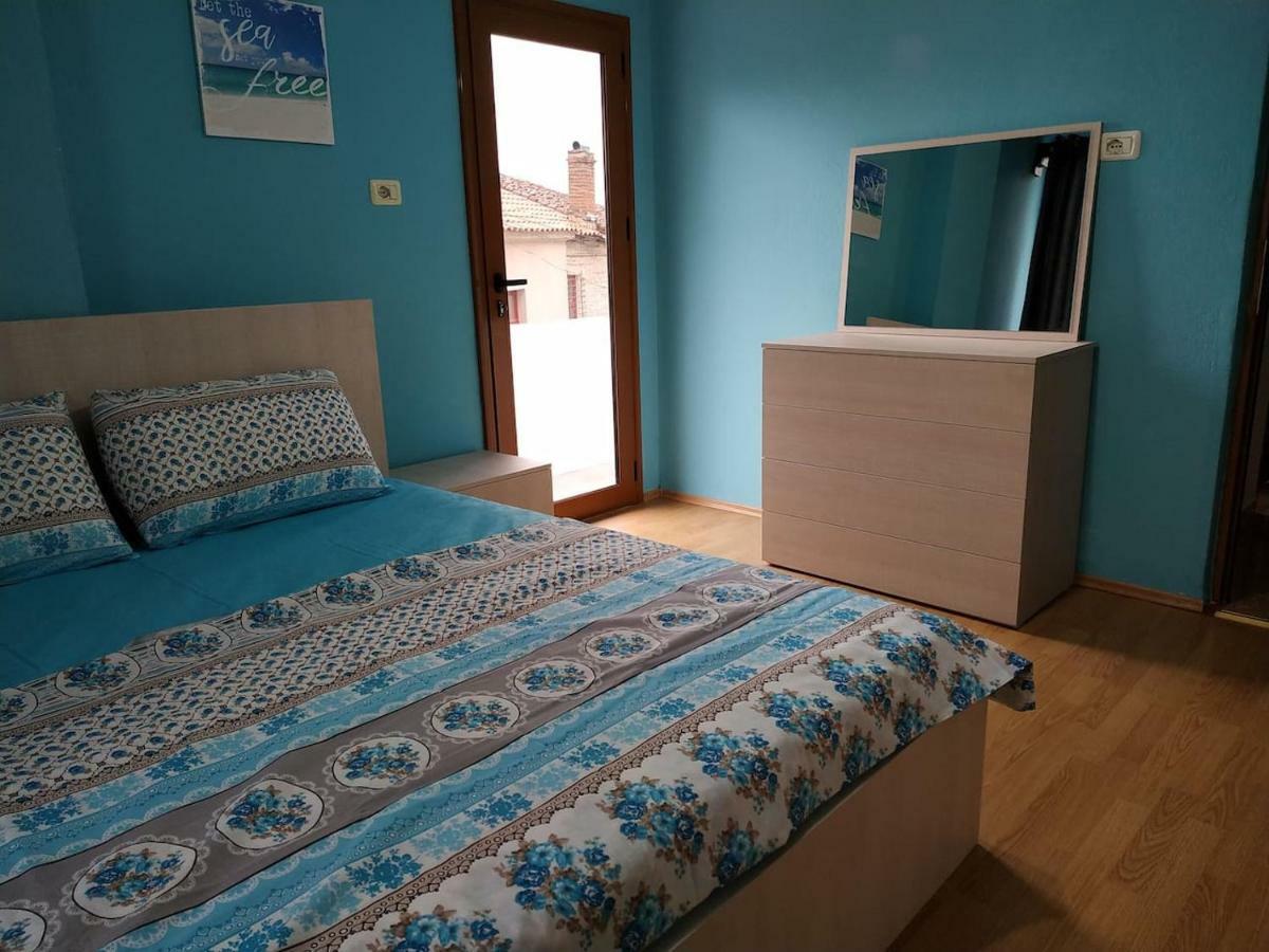 Lovely Apt At The Heart Of The City&Near The Lake Pogradec Eksteriør bilde