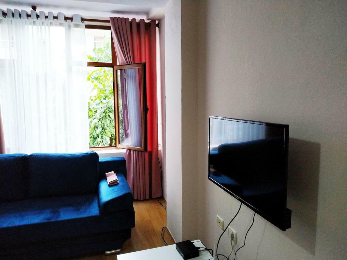 Lovely Apt At The Heart Of The City&Near The Lake Pogradec Eksteriør bilde