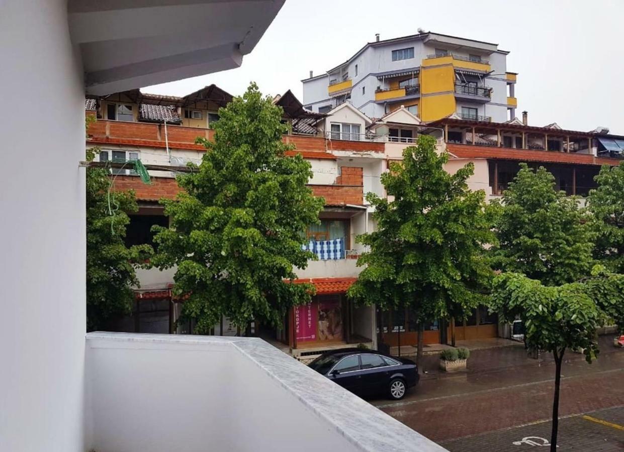 Lovely Apt At The Heart Of The City&Near The Lake Pogradec Eksteriør bilde
